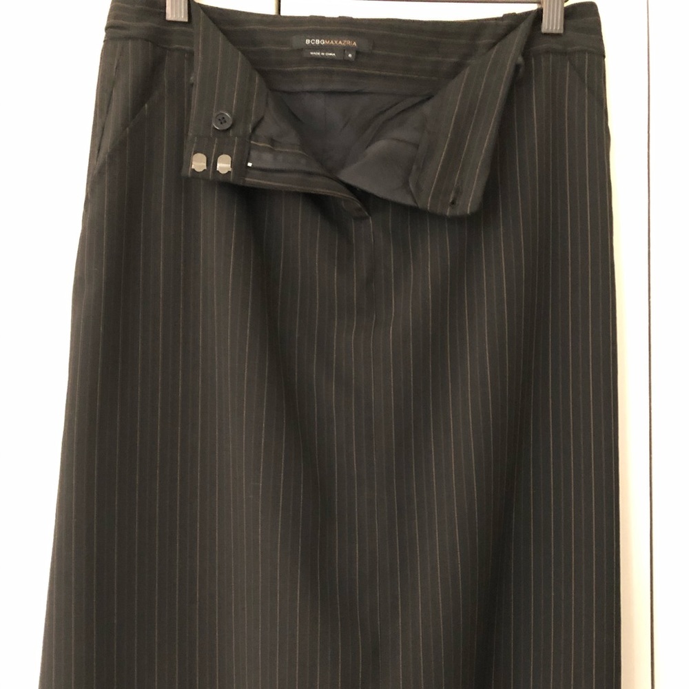 🎉Host Pick🎉NWOT BCBG Maxazria Pinstripe Pencil Hi-Low Skirt